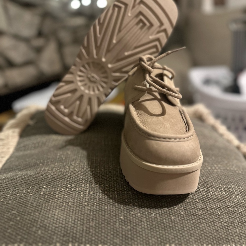 UGG platform shoes